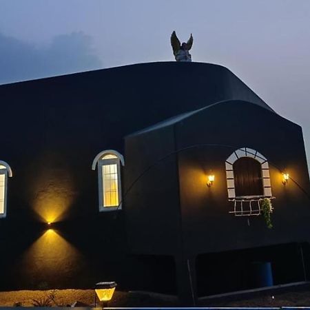 Caveman Guest House Пондичерри Экстерьер фото